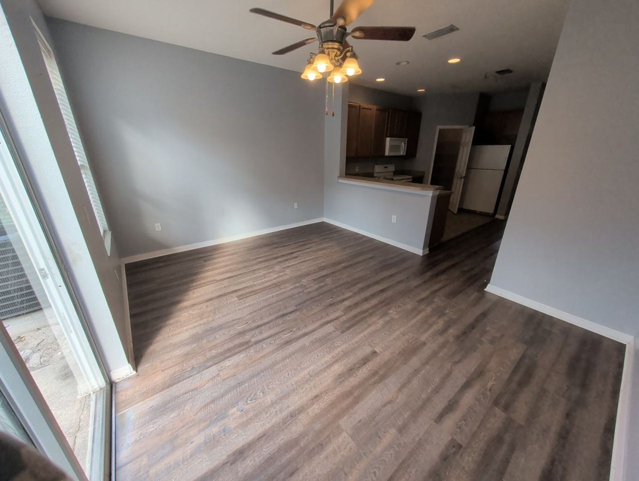 8774 Christie Dr - Photo 4 of 16