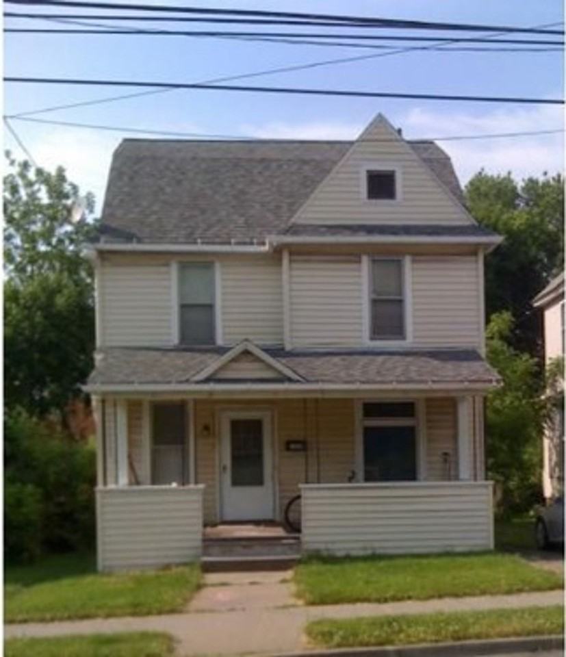 1249 Vestal Ave - Photo 3 of 47