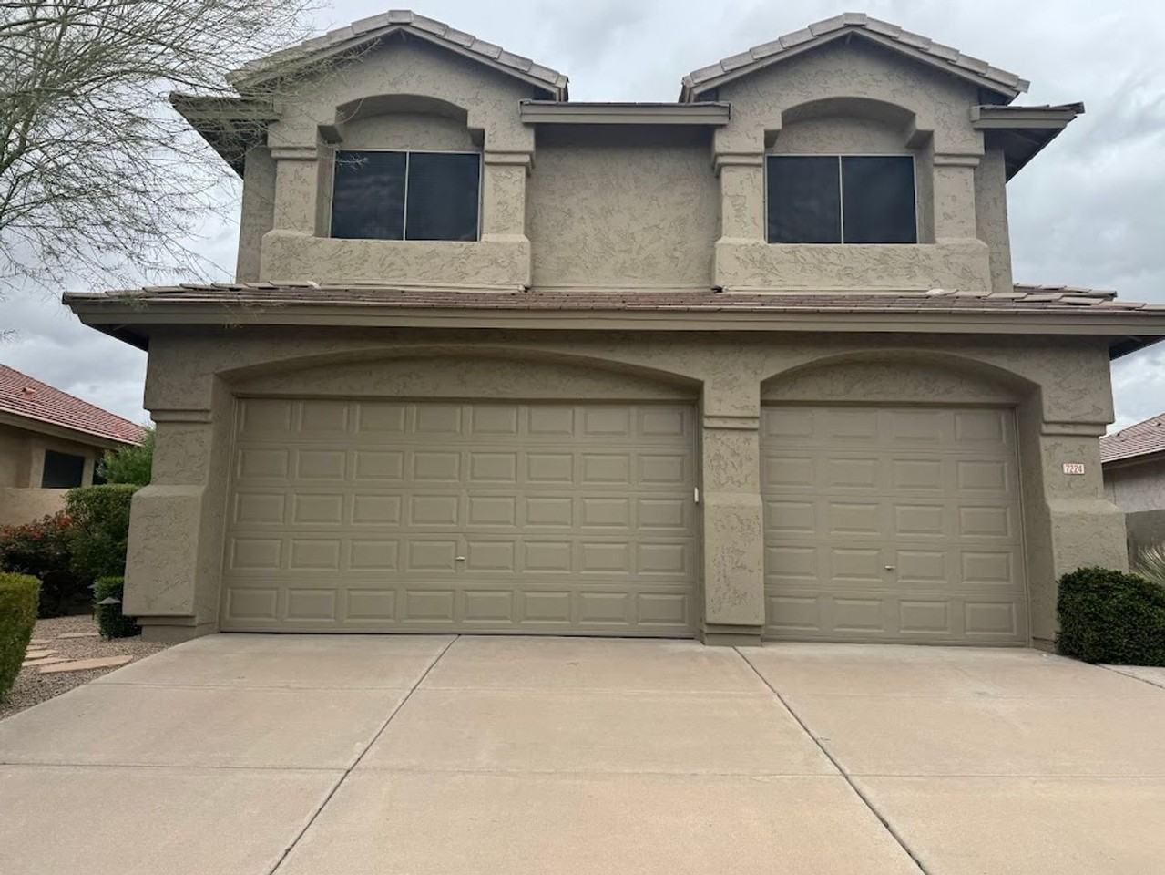 7224 E Overlook Dr - Photo 2 of 34