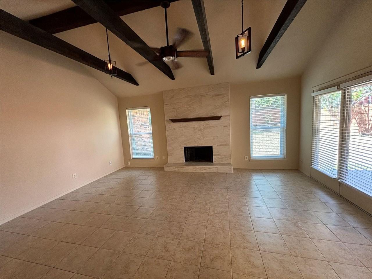 6541 Shadydell Dr - Photo 6 of 28