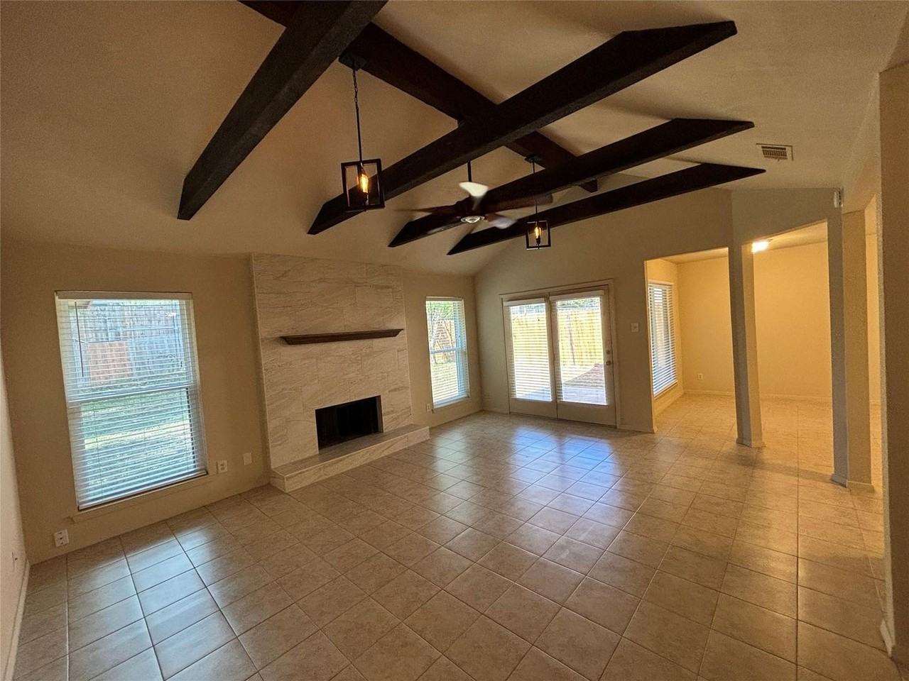 6541 Shadydell Dr - Photo 7 of 28