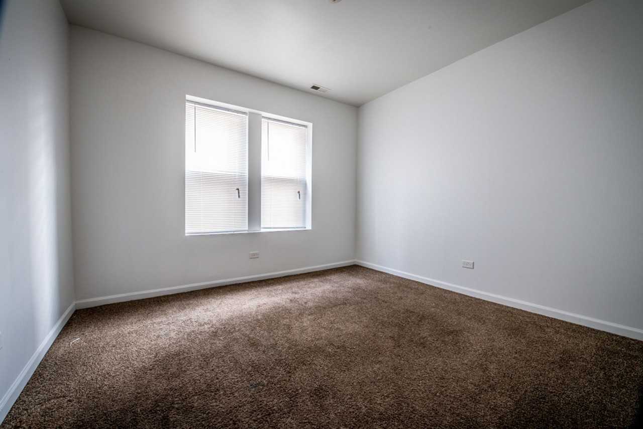 1101 N LeClaire Ave Chicago, IL 60651 - Photo 5 of 20