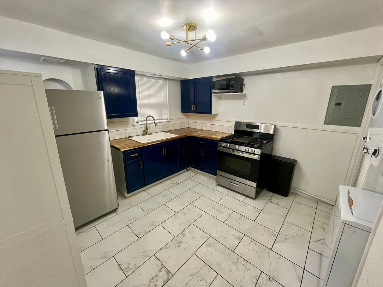 95 Mitchell Ave - Photo 6 of 6