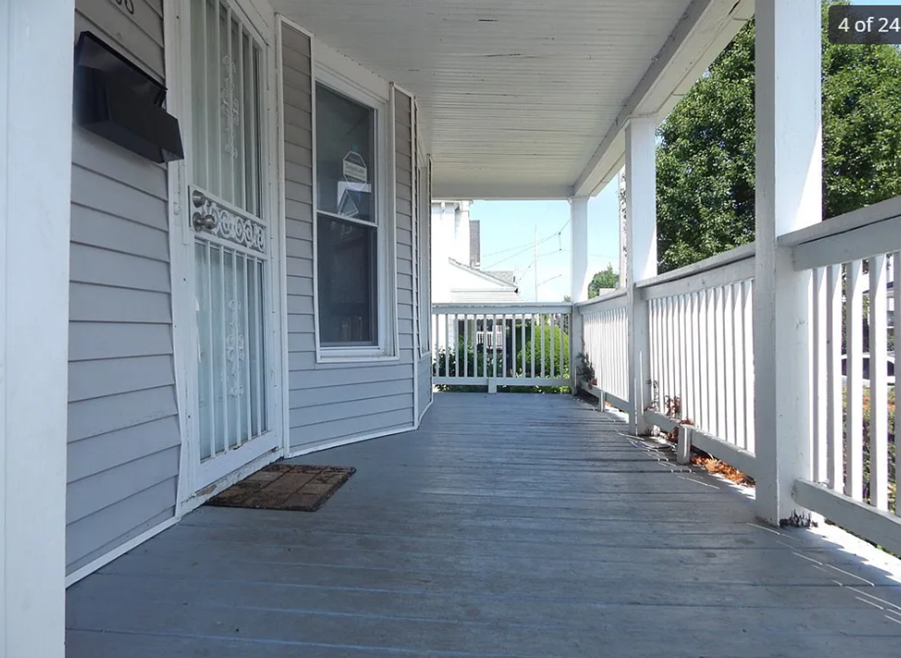 10805 Hull Ave - Photo 4 of 24