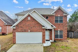 1048 Castlemaine Trl - Photo 1 of 1