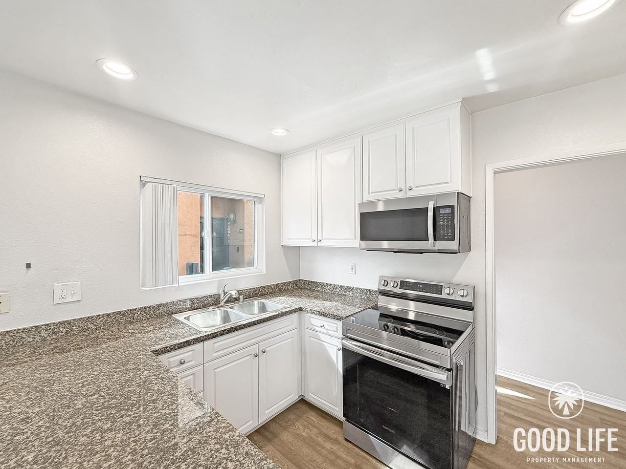 17123 W Bernardo Dr - Photo 4 of 19