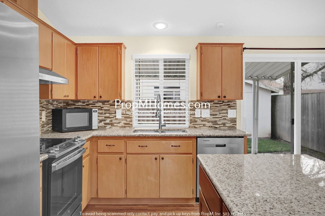 16070 16070 SW Dewberry Lane - NEW PROPERTY - Photo 5 of 22