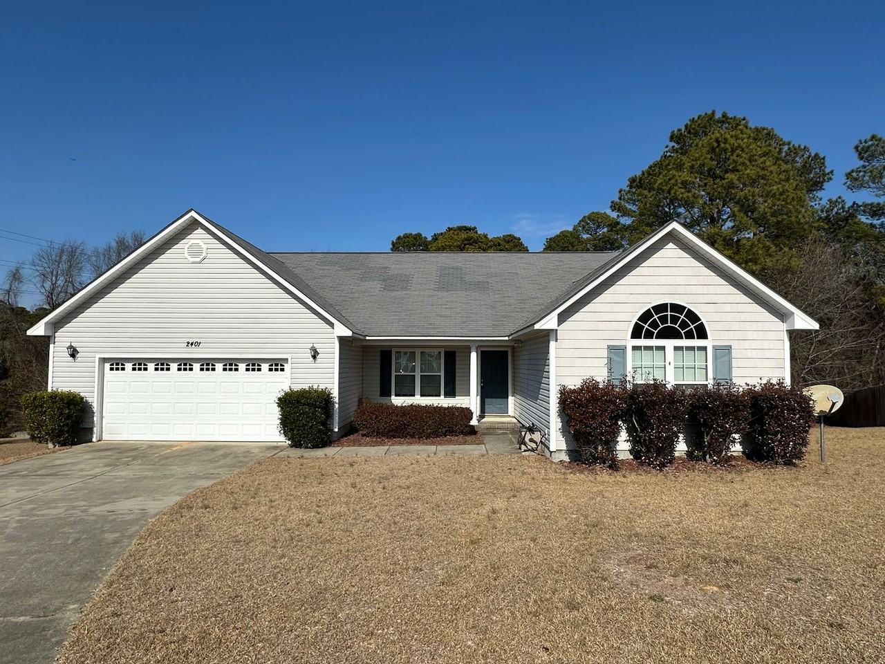 2401 Camp Lejeune Ct - Photo 2 of 31