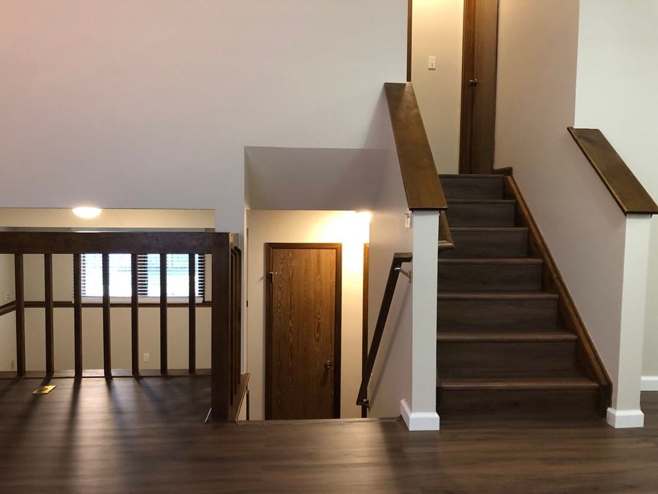 1725 Barnwood Dr - Photo 7 of 44