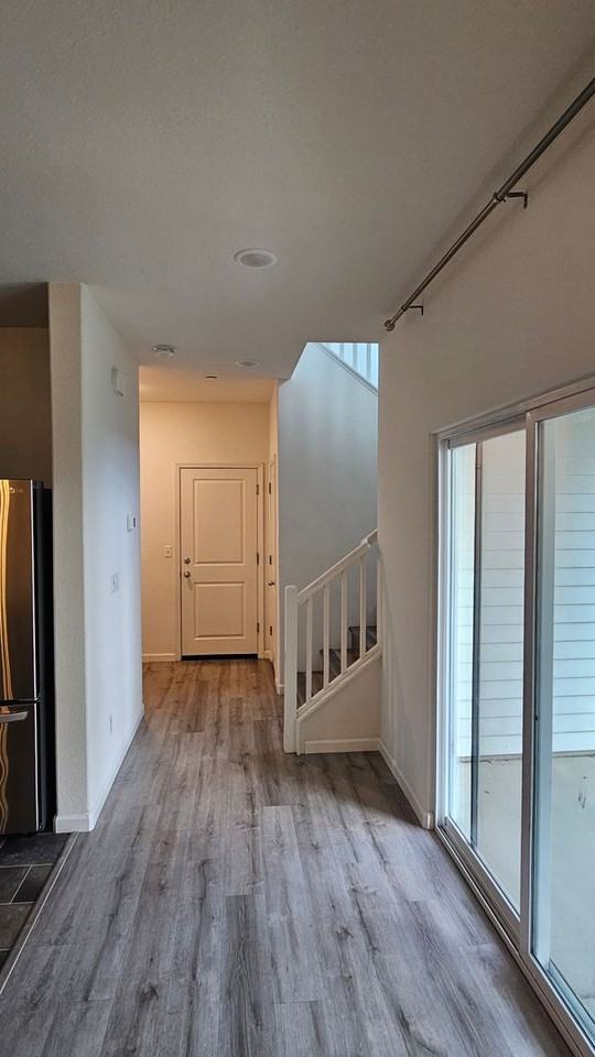 1205 Niemann St - Photo 6 of 49