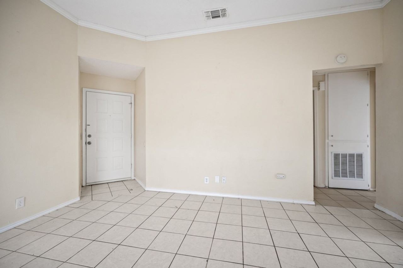 4130 Hunters Sun Dr - Photo 4 of 22