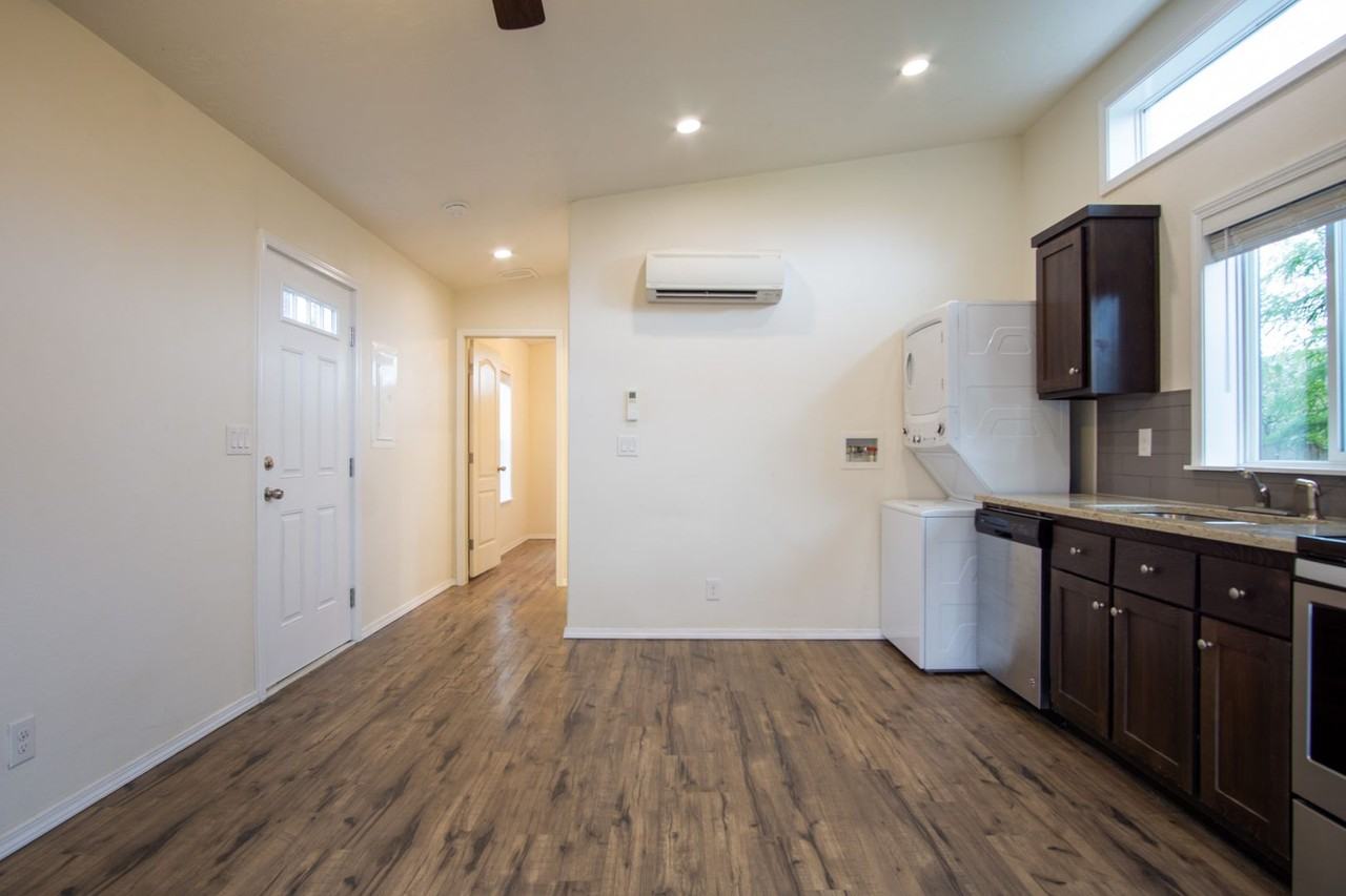 1846 Se Harold St - Photo 7 of 16