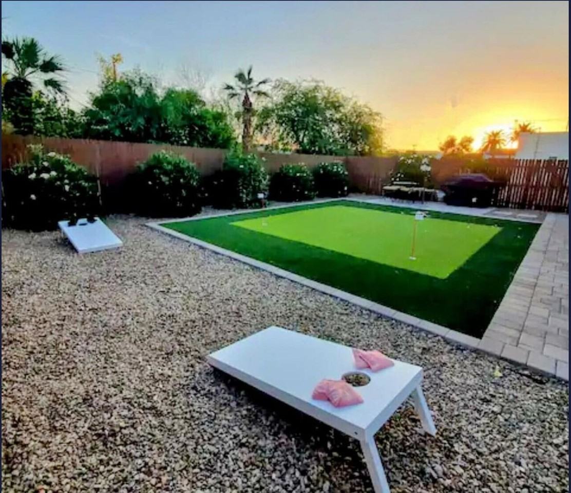 7615 E 3rd St - Photo 4 of 19