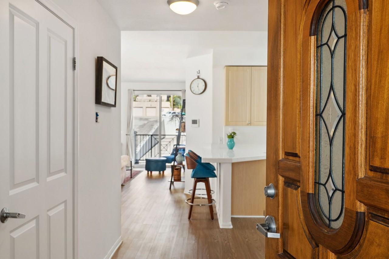 436 Poli St #308 - Photo 4 of 32