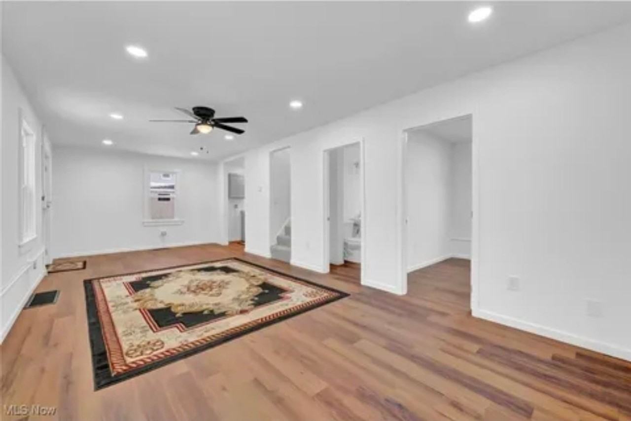 1504 14th St Se - Photo 4 of 22