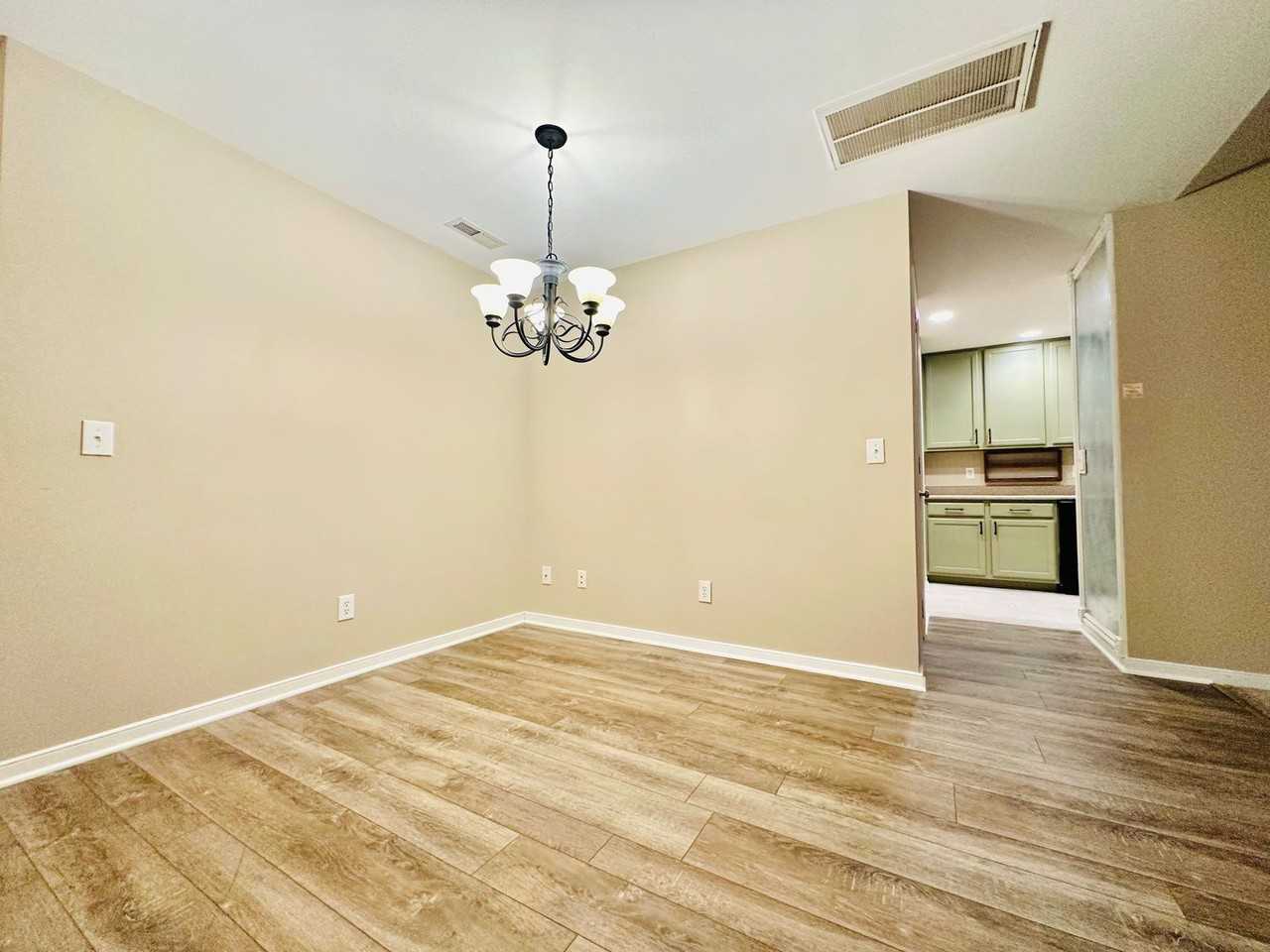 90 Leaf Spring Way - Photo 7 of 41