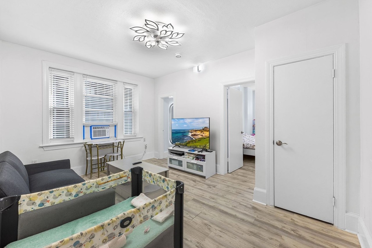 56 Park Vale Ave #4 - Photo 6 of 15