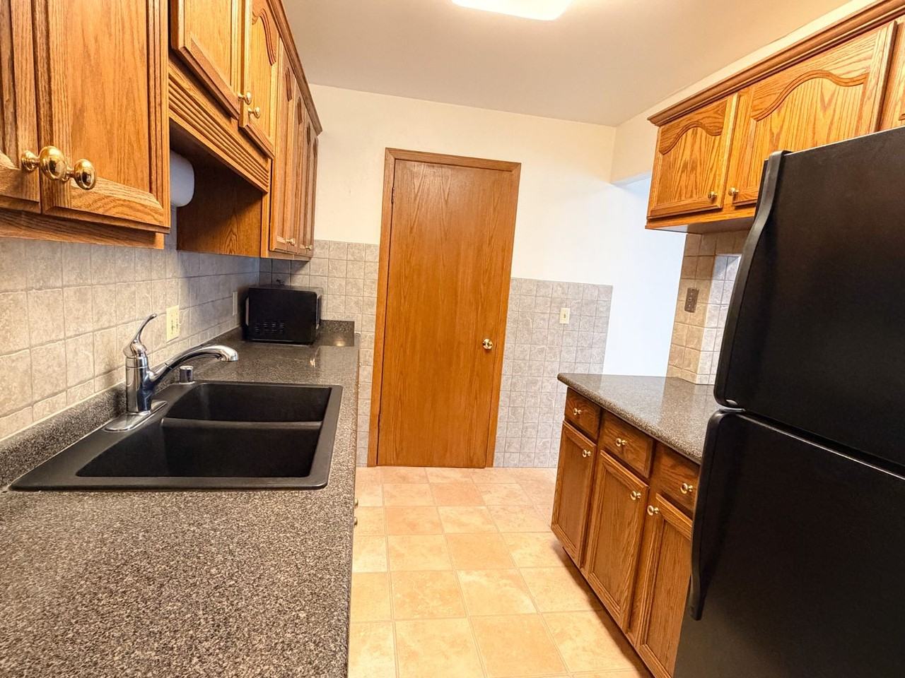 W168N11523 El Camino Dr - Photo 5 of 17