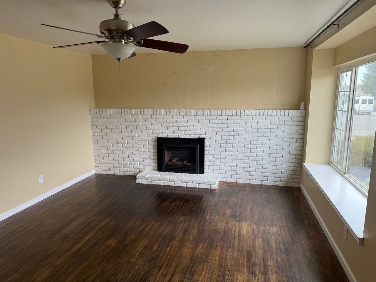 1312 Stafford Way - Photo 3 of 4