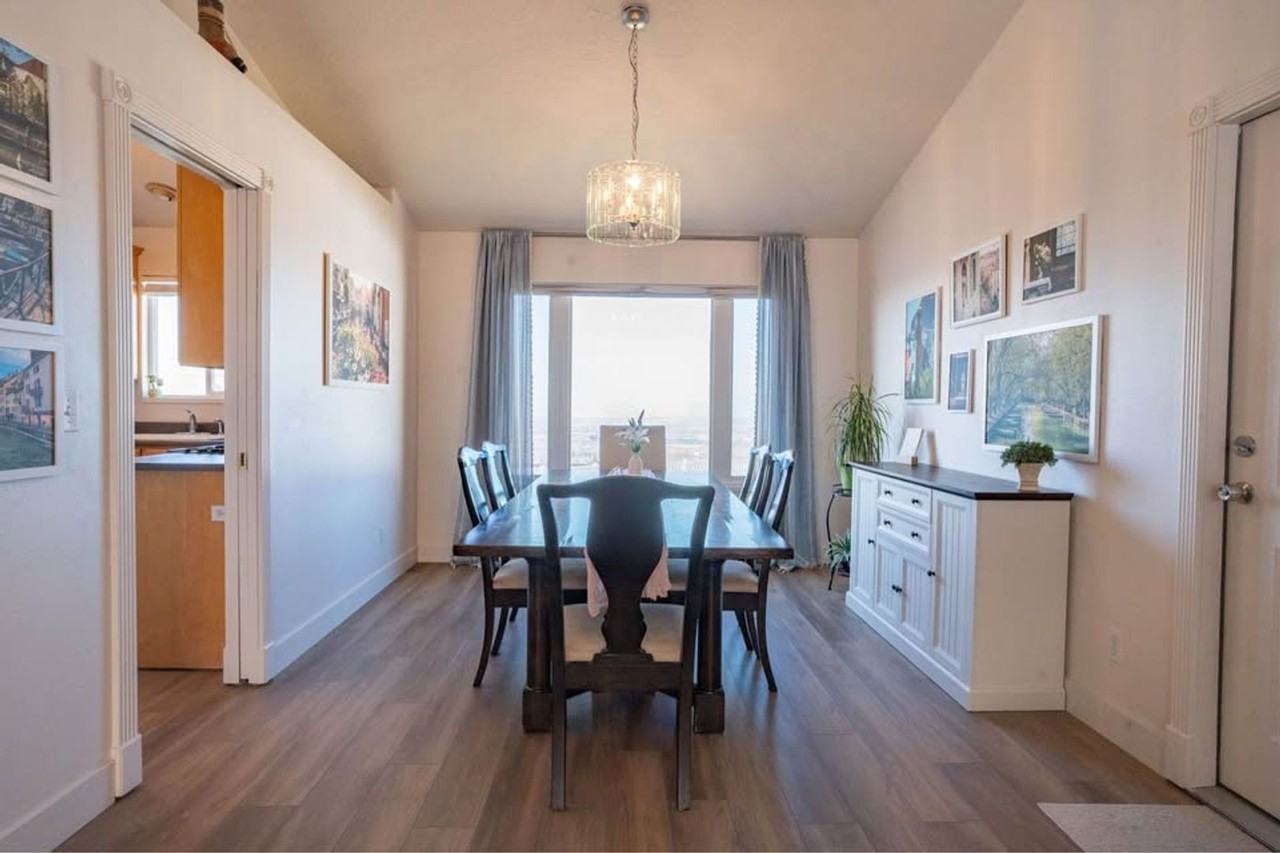 1912 S Oregon Ave - Photo 7 of 40