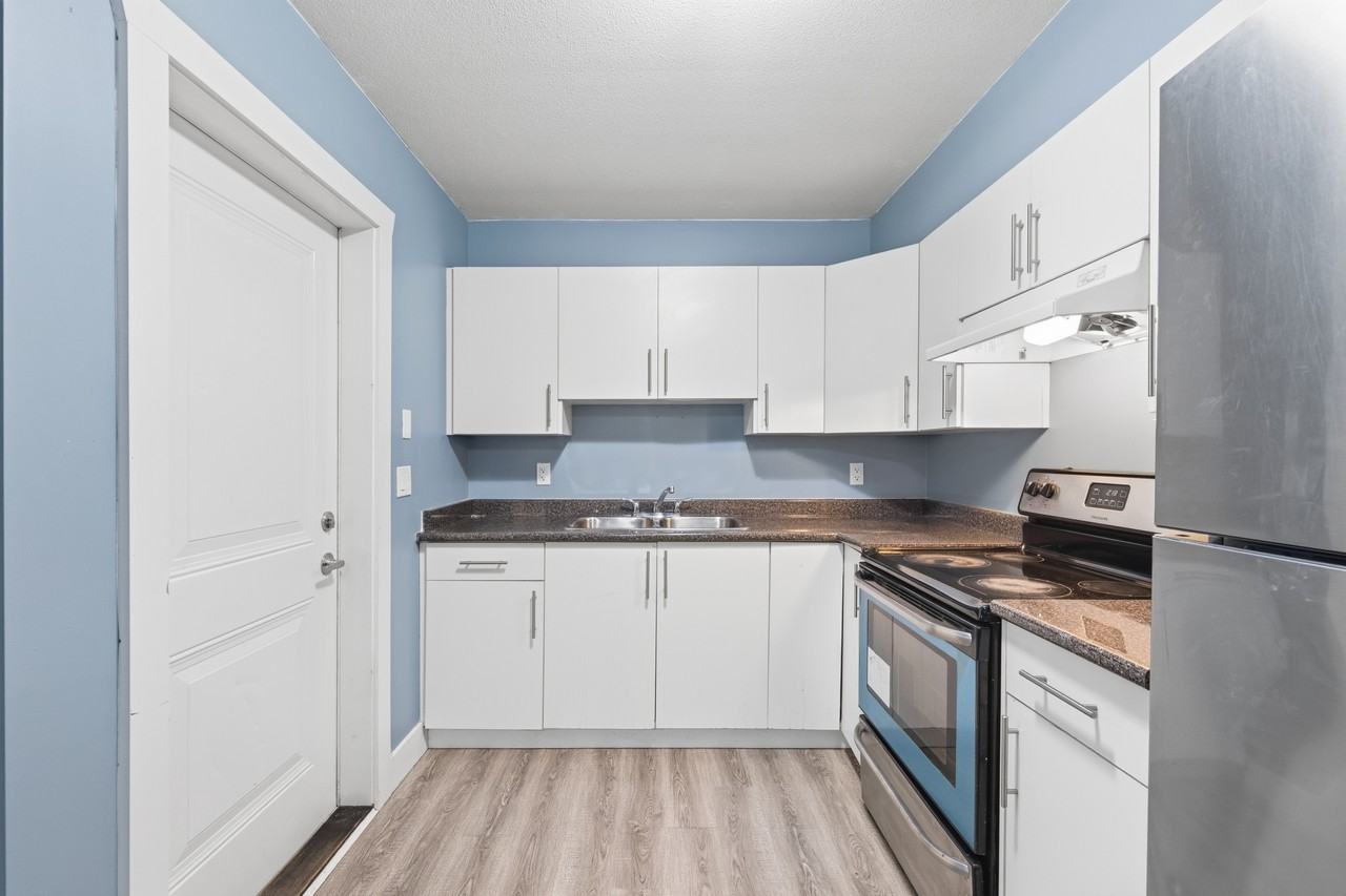 6776 183B Street - Photo 7 of 13