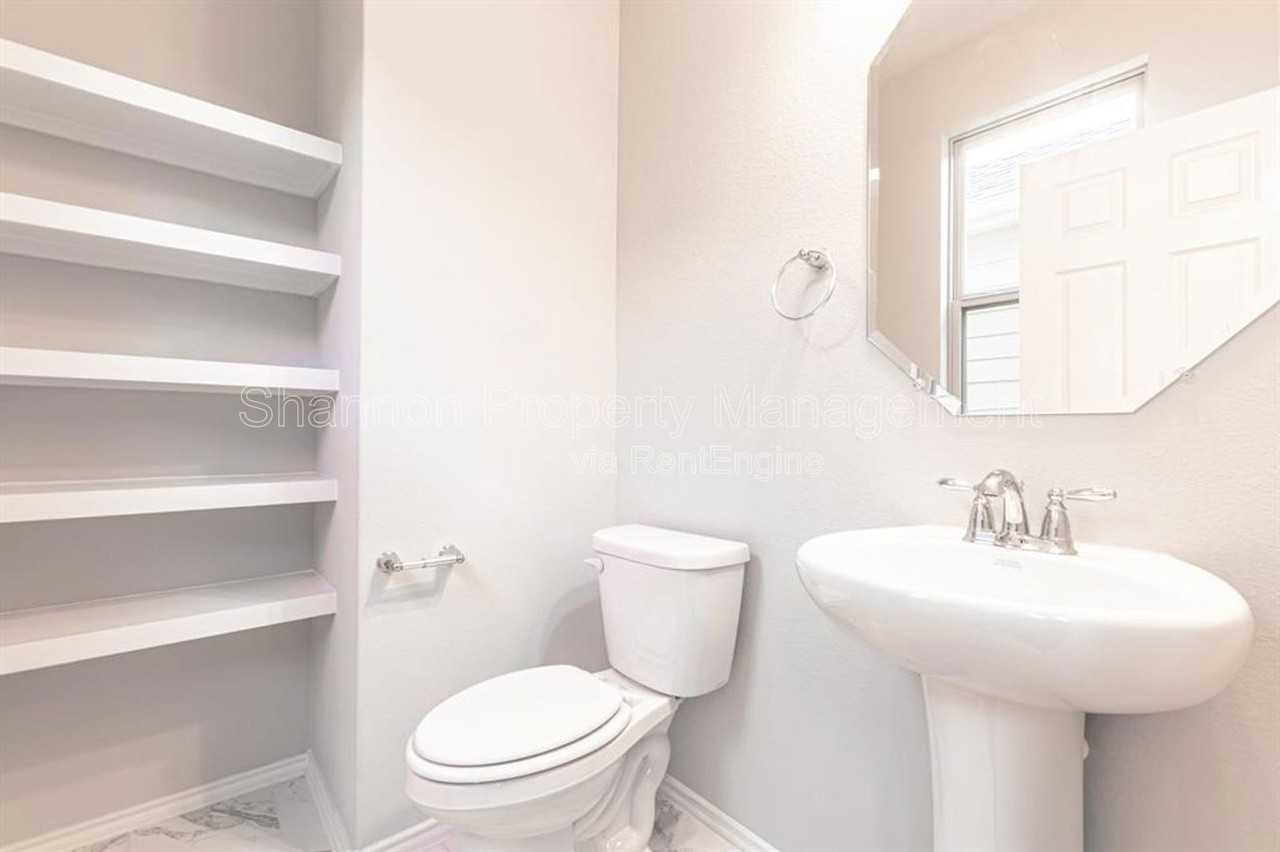 3108 Roseland Terrace Ln - Photo 7 of 12