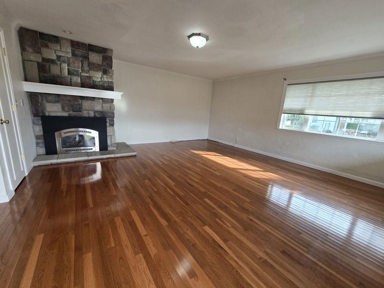 1811 Nw Kline St - Photo 3 of 18