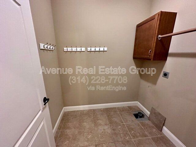 304 Dalton Ct - Photo 6 of 17