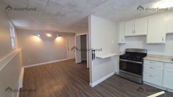 featured image of 16 Harvard Rd #2B