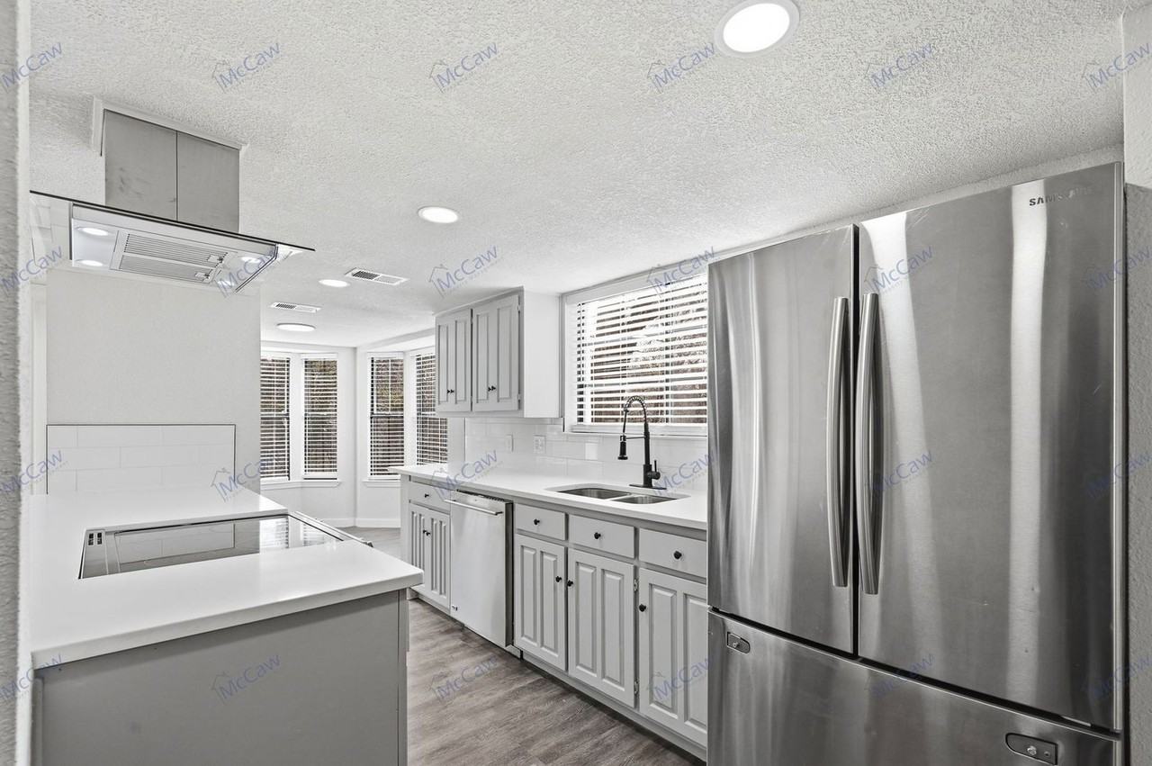 5028 Groom Ln - Photo 6 of 24