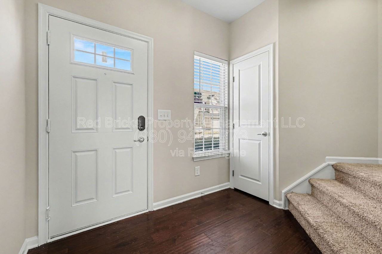 7322 Copper Beech Trce - Photo 7 of 27