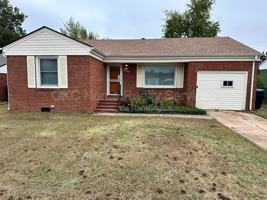 featured image of 1216 Ne 42nd St