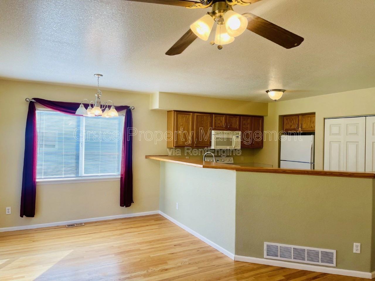 11791 W Independence Ave - Photo 4 of 18