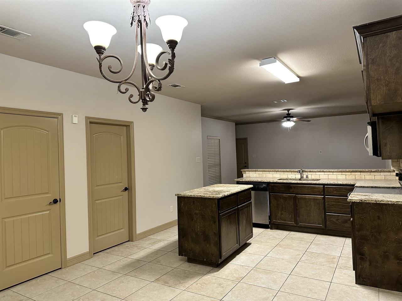 6921 Jack Finney Blvd #1 - Photo 7 of 15