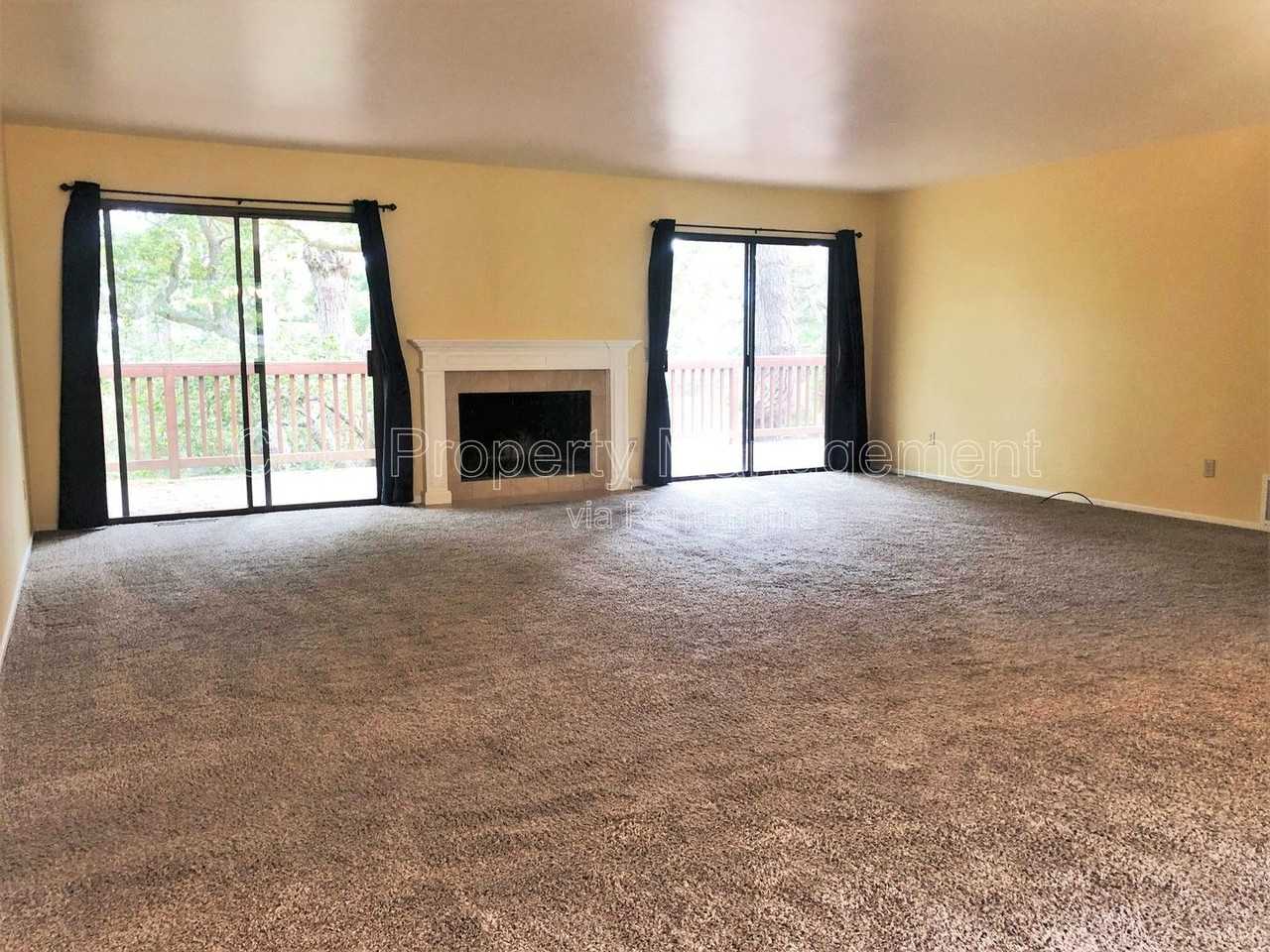 4084 Los Altos Dr - Photo 7 of 15