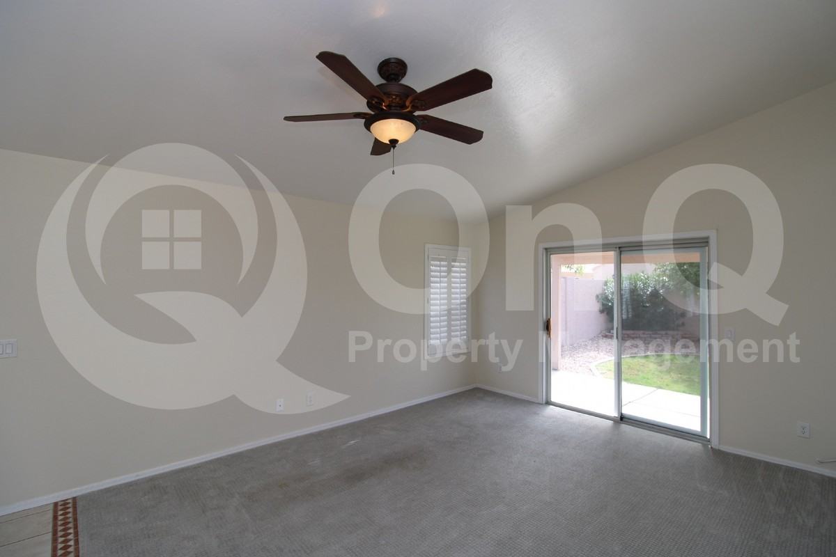 1801 E Buffalo St - Photo 7 of 24