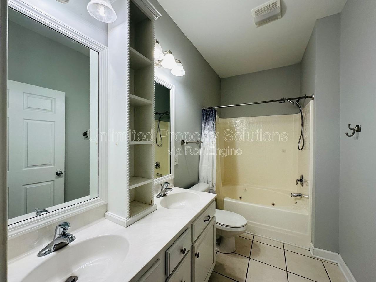 5244 Christian Dr - Photo 6 of 19