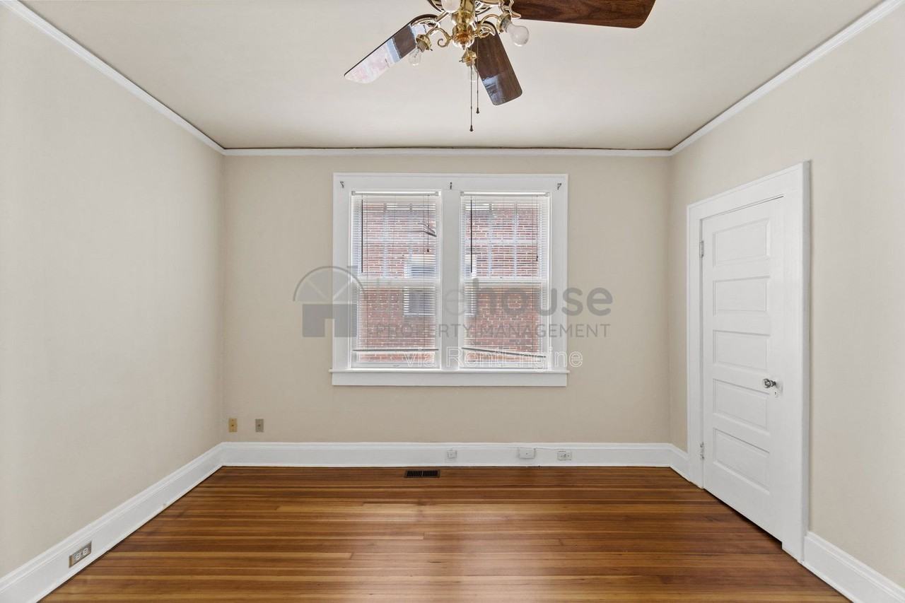 1706 Hampton Blvd #1 - Photo 7 of 31