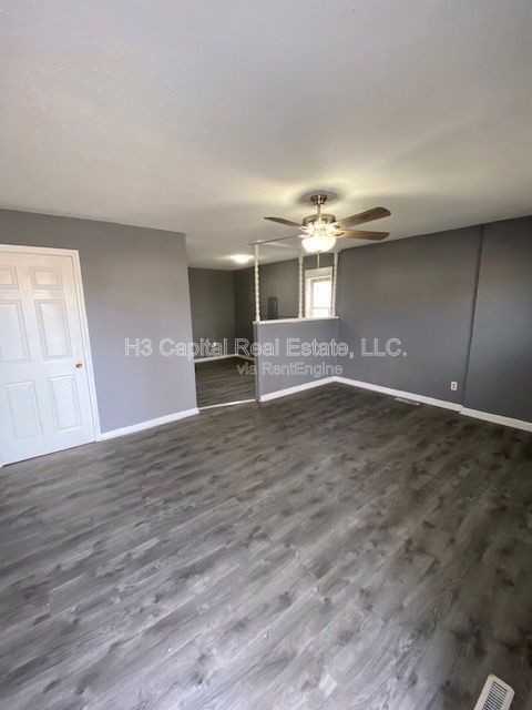 8 Briarcliff Dr - Photo 2 of 21