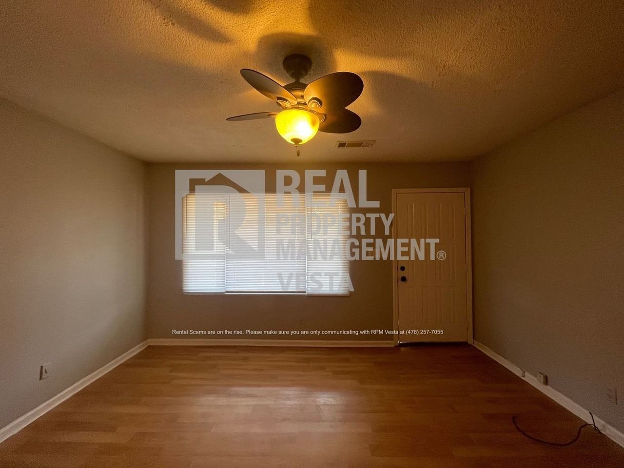 251 Randy Cir - Photo 2 of 15