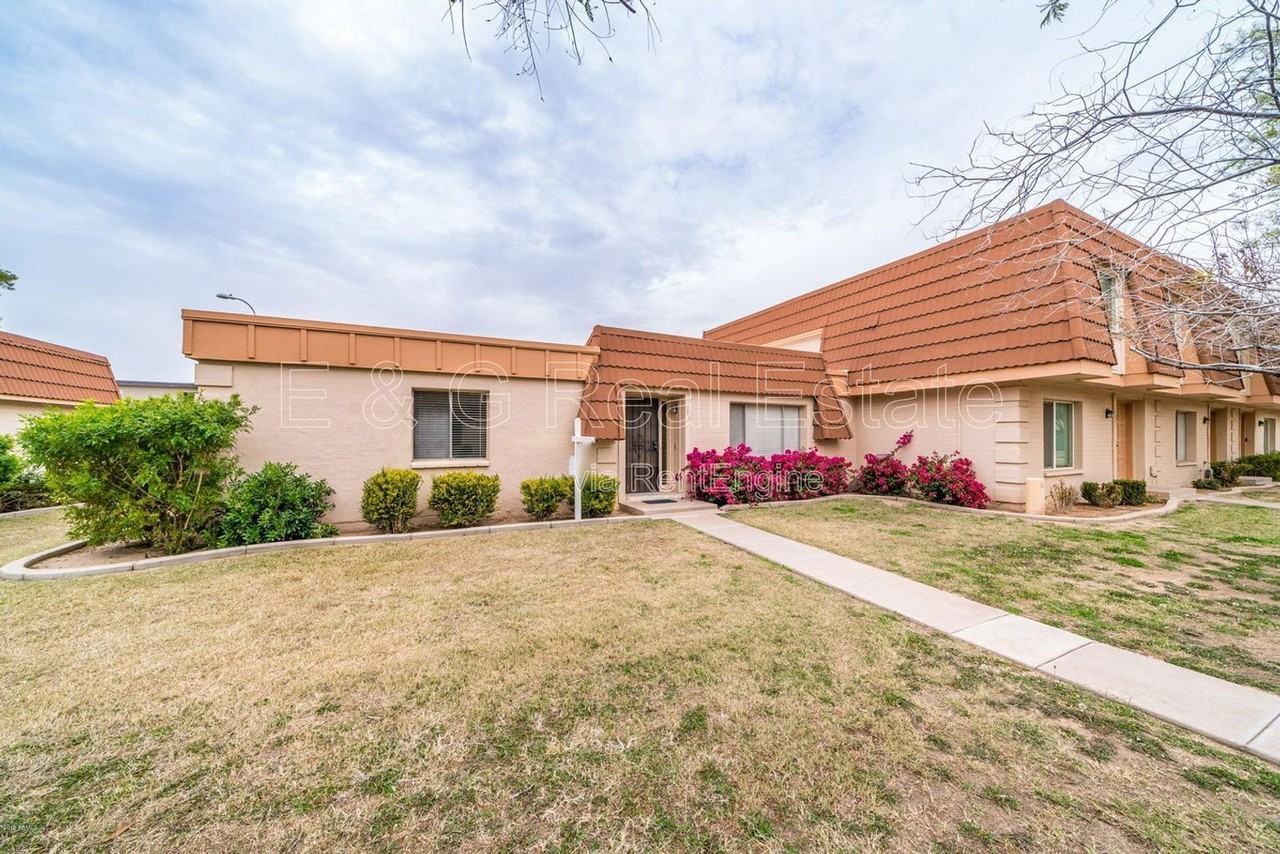 1621 E Dunbar Dr - Photo 2 of 27