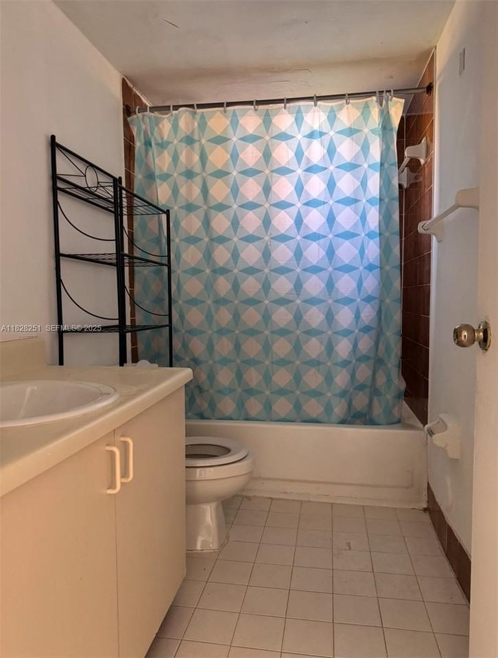 550 Northwest 114th Avenue #104