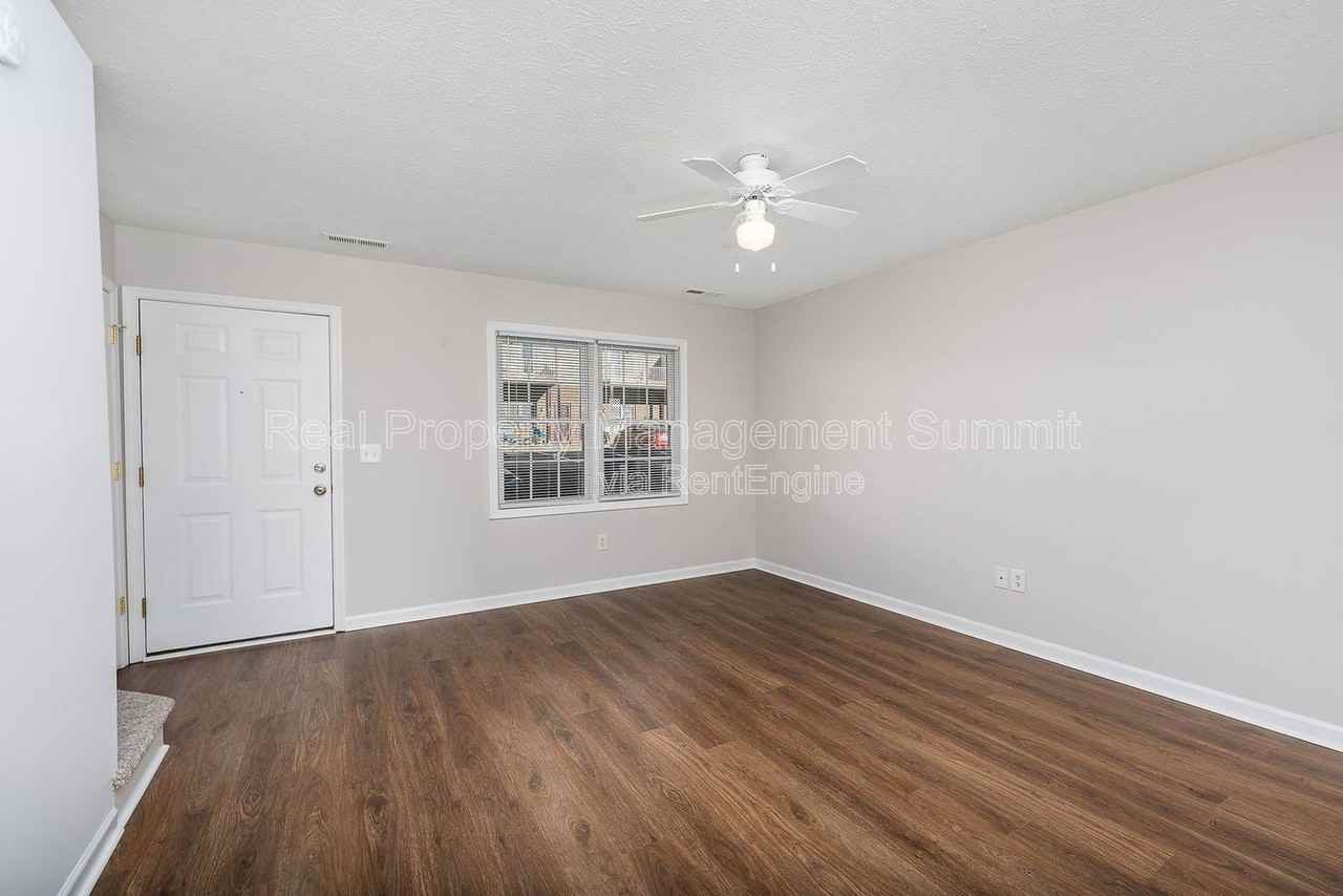 1009 Seth Dr #402 - Photo 2 of 19