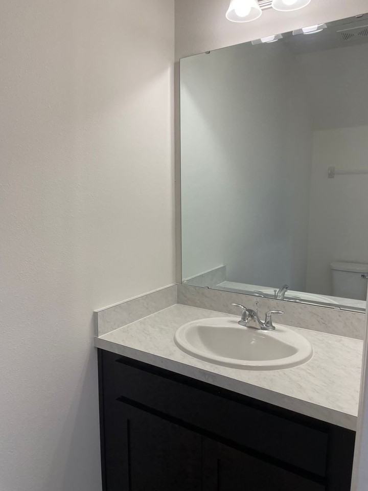 1120 Myrtle Hammock Ln - Photo 3 of 44