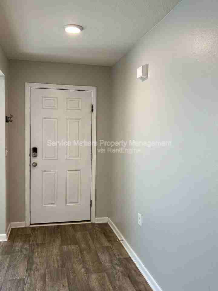 6402 Churchill Cir - Photo 2 of 50