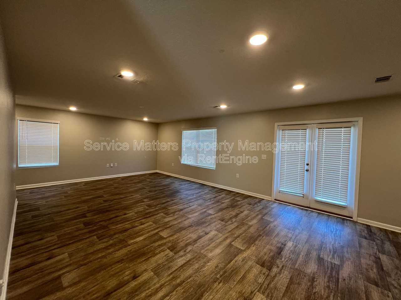 6402 Churchill Cir - Photo 6 of 50