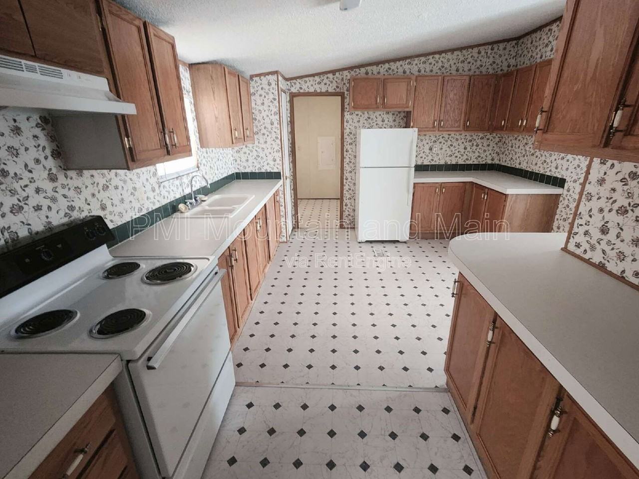 9 Misty Mountain Way #21 - Photo 7 of 26