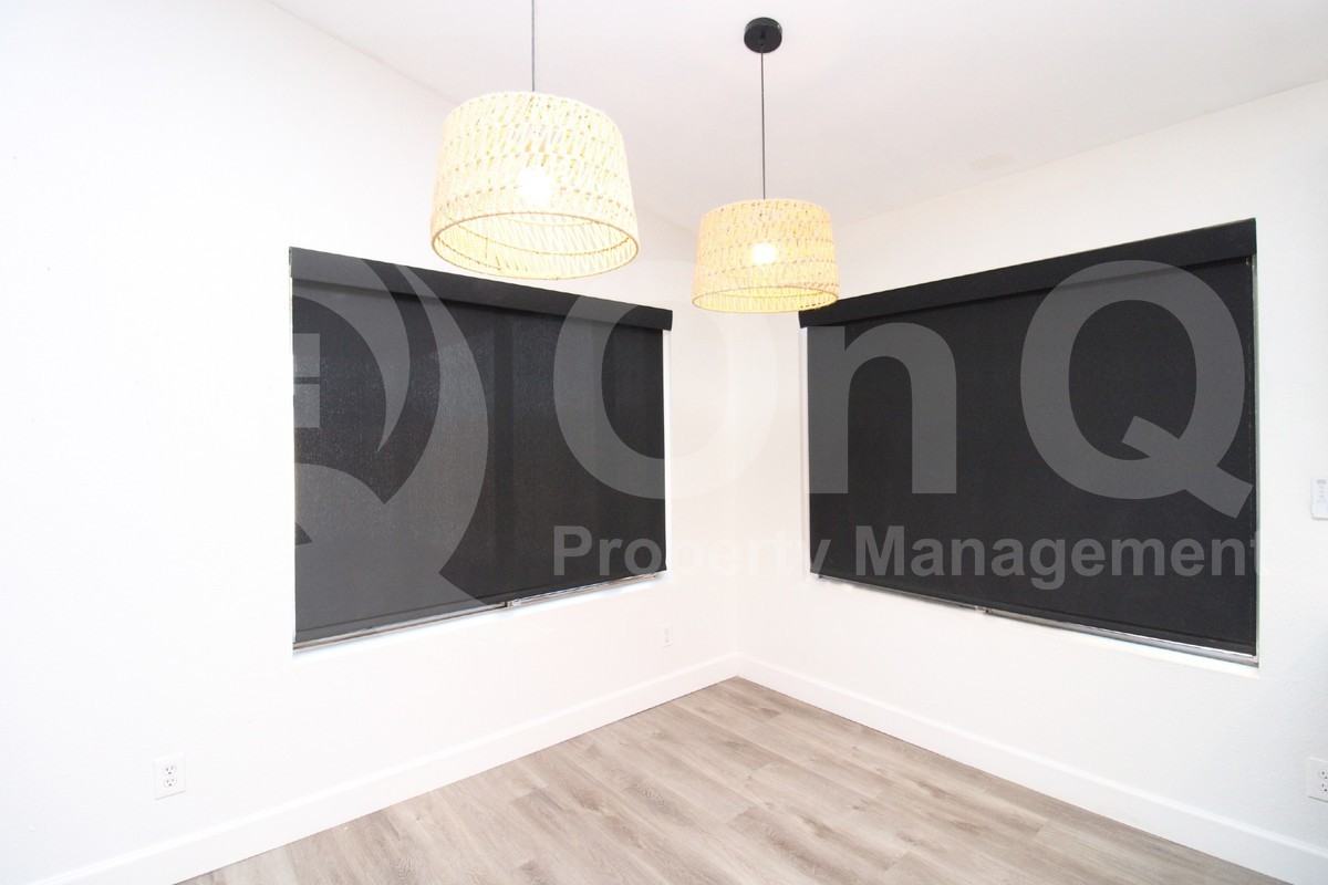 870 E Boston St - Photo 5 of 17