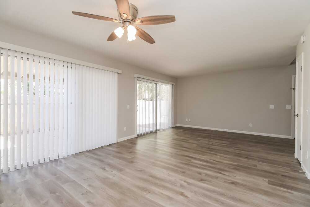 1968 N Lexington Dr - Photo 4 of 17