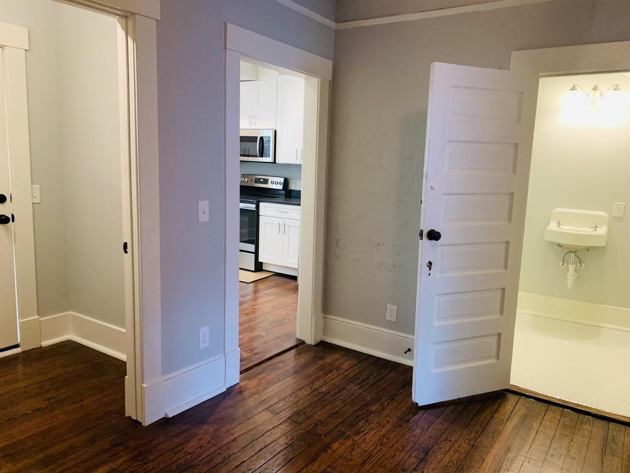 412 Seiler Ave #A - Photo 6 of 25